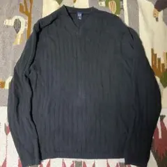 GAPギャップＶネック　ブラックニット