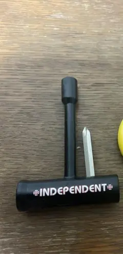 スケートボード工具 インディペンデント