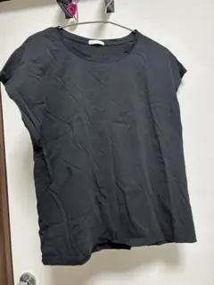 GU Tシャツ　ブラック