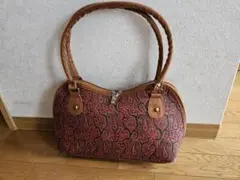 Item thumbnail for item 25b79ccf-6f80-40ed-aa3b-d934d8f54dcb