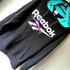 Oサイズ Reebok classic パーカー リーボック 黒 紫 緑色 ロゴ