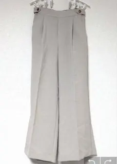 CARRIERE ベージュ ワイドパンツ 麻調　前タック ボタン付き