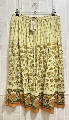 ◎新品◎AIC エーアイシー　プリントスカート