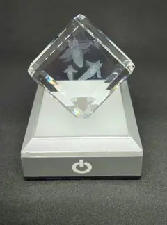クリオネ　クリスタル　ライトスタンド　3Dレーザー