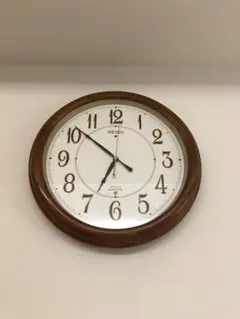 ☆SEIKO 電波掛け時計 ブラウン 壊れてます☆