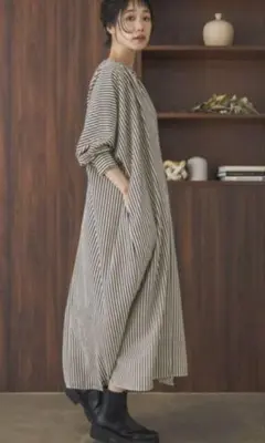 URBAN RESEARCH DOORS ストライプロングワンピース