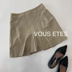 VOUS ETES プリーツ　ミニスカート　フレアスカート