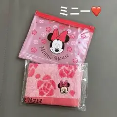 ミニーちゃん　ポーチ＆タオルハンカチ