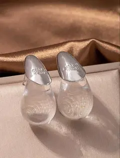 高級感　クリア×シルバー　ウォータードロップピアス