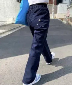 WHO'S WHO gallery フラワーツイルストレートパンツ　M