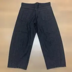 GU.ジーユー.バレルレッグジーンズ.ブラック