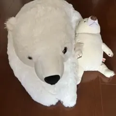 シロクマ　ぬいぐるみ　2点