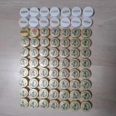 ペットボトルキャップ　70個