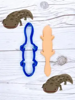 クッキー型　オオサンショウウオ