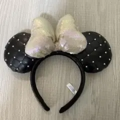 Item thumbnail for item 64da12e3-3f43-409d-9291-bd32b51e42d4