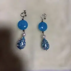 Item thumbnail for item 51f22f0b-f9d3-48bf-a54e-2cf66211b141