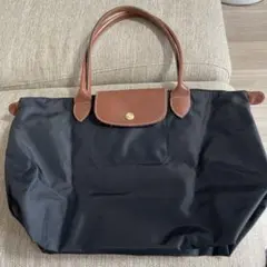 ロンシャン　黒トートバッグ