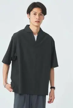 プルオーバーシャツ