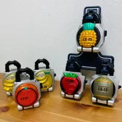 仮面ライダー鎧武 ガイム ロックシード 6個セット ロックシードホルダー付き☆