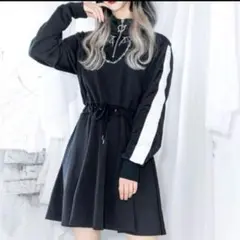 【美品】 LISTEN FLAVOR 袖ラインジャージワンピース ブラック