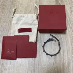 ヴァレンティノ ロックスタッズ ブレスレット