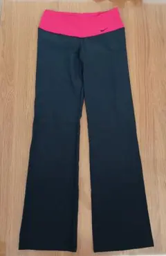 Nike Dri-FIT スリムフィットパンツ S 黒/ピンク