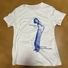 お姉さん。ホワイト グラフィックプリント Tシャツチビtシャツ