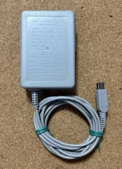 Nintendo 3DS ACアダプタ　純正