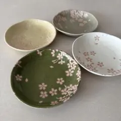 【新品未使用】　桜模様の陶器皿4枚セット　皿　平皿　小皿　食器　器　プレート