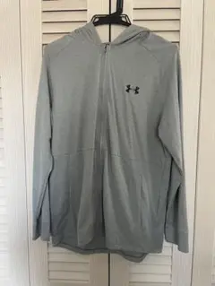 Under Armour グレー フルジップパーカー LG