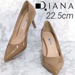 DIANA　パンプス　エナメル　ポインテッドトゥ　ベージュ　ハイヒール　シンプル
