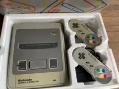スーパーファミコン本体、カセット付き
