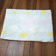 ★吐き戻し防止 クッション　サンデシカ