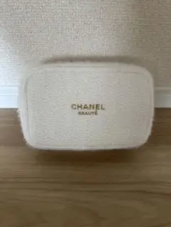 CHANEL ホワイトポーチ