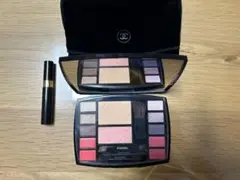 【新品】CHANEL トラベルメイクアップパレット