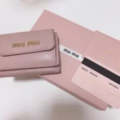 極美品! miumiu ミュウミュウ 財布 折り財布 コンパクトウォレット