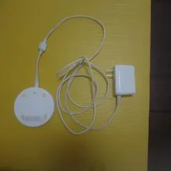 au　ワイヤレス充電器　0101PUA 動作確認済