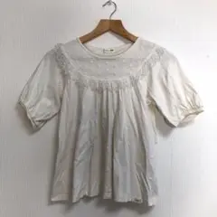 KP ニットプランナー アイボリー Tシャツ 140サイズ