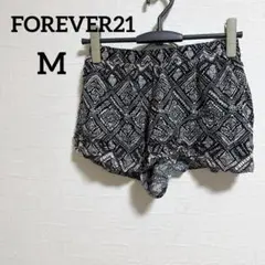 FOREVER21 ショートパンツ 【M】幾何学模様 薄手