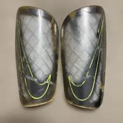 NIKE ナイキ　マーキュリアル　サッカーレガース　すねあて
