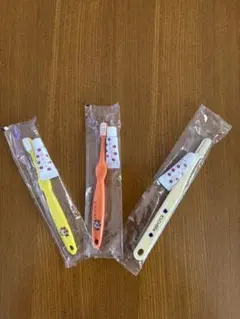 鈴鹿サーキット　KOCHIRAちゃん　子供用歯ブラシ3本セット