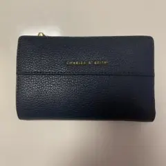 CHARLES & KEITH 二つ折り財布 ネイビー
