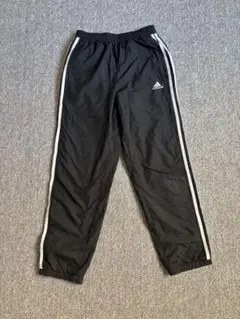 adidas ブラックジャージ 150