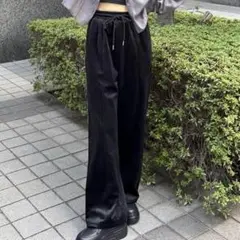 clear ベロアワイドトラックラインパンツ