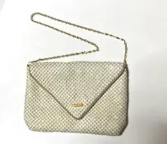 Item thumbnail for item fe39e553-c4c1-4de2-b6df-57624b43ec8c