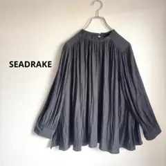 SEADRAKE ノーカラーフレアブラウス ダークグレー サイズM