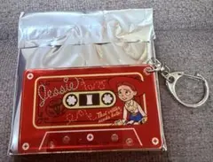 オーマイカフェ　トイストーリー　ジェシー　カセットテープ型キーホルダー