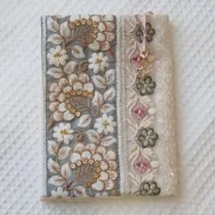 インド刺繍のブックカバー　文庫サイズ