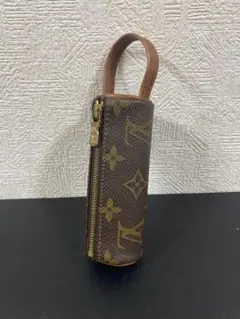 ルイヴィトン エテュイ トロワ ボールドゥ ゴルフボール ポーチ