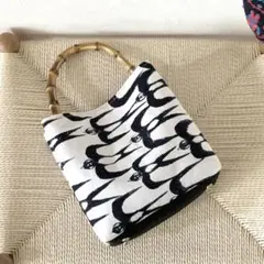 ⚮̈ミナペルホネン　hello swallow バンブーバッグ　ワンハンドルバッグ